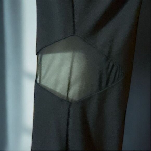 Ro & De Black Dressy Sleeveless Top Back Zipper Back Sheer Diamond Mesh Cutouts - Picture 6 of 9